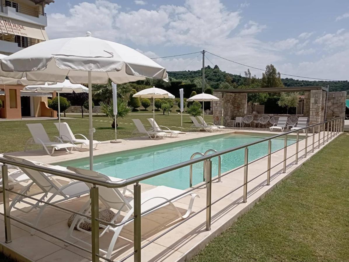Aparthotel Alex House Zacharo Exterior foto